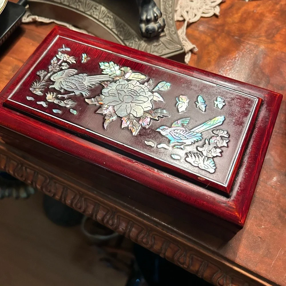Vintage Inlaid MOP Wooden Jewelry Box